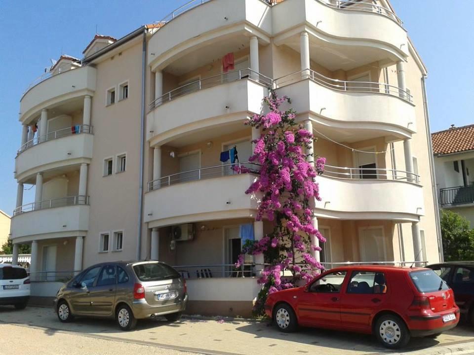 Apartments Angie بيوغْغاد نا موغو المظهر الخارجي الصورة